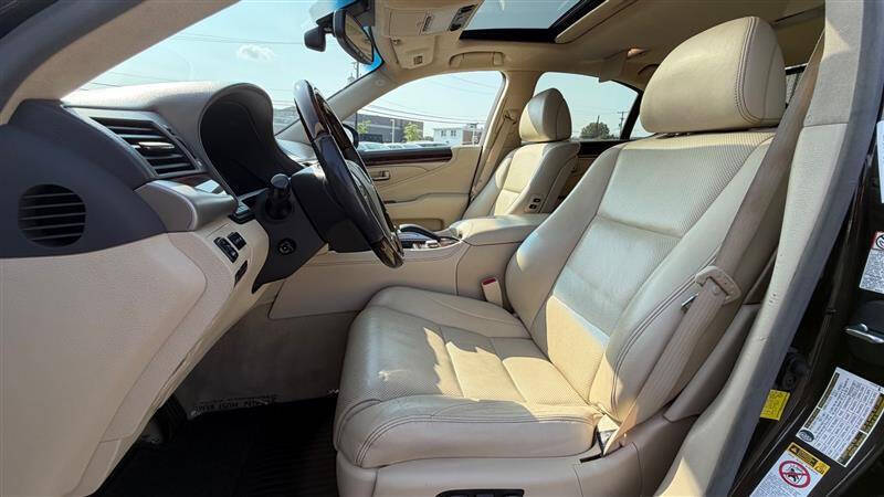 2016 Lexus LS 460