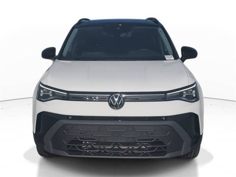 2025 Volkswagen Taos SE Black