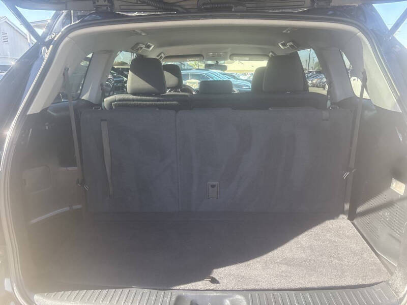 2015 Toyota Highlander LE