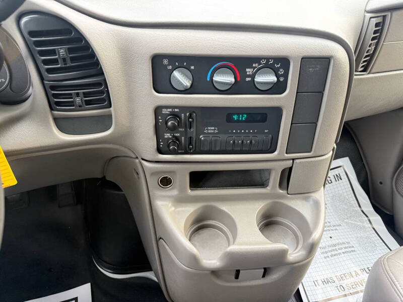 2004 Chevrolet Astro