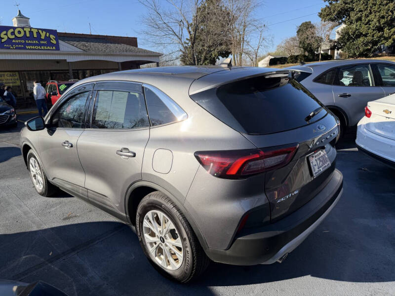 2024 Ford Escape Active