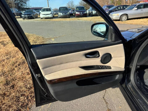 2011 BMW 3 Series 328i