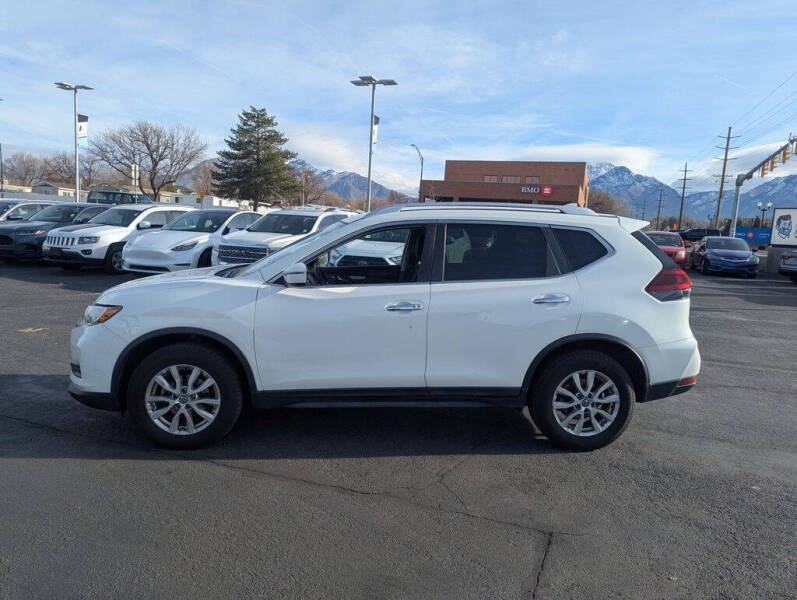 2020 Nissan Rogue SV