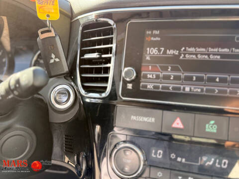 2017 Mitsubishi Outlander SEL