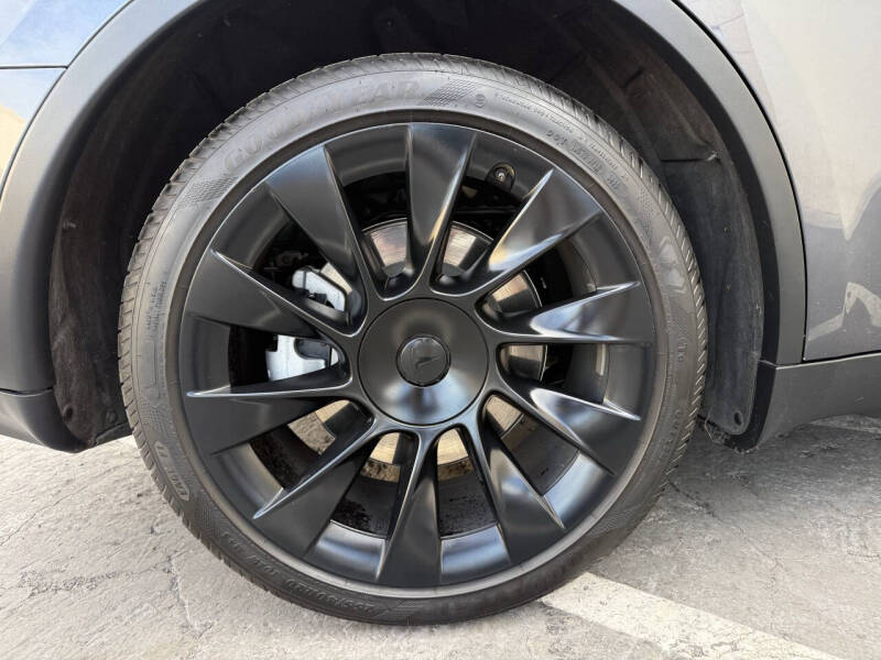 2022 Tesla Model Y Long Range