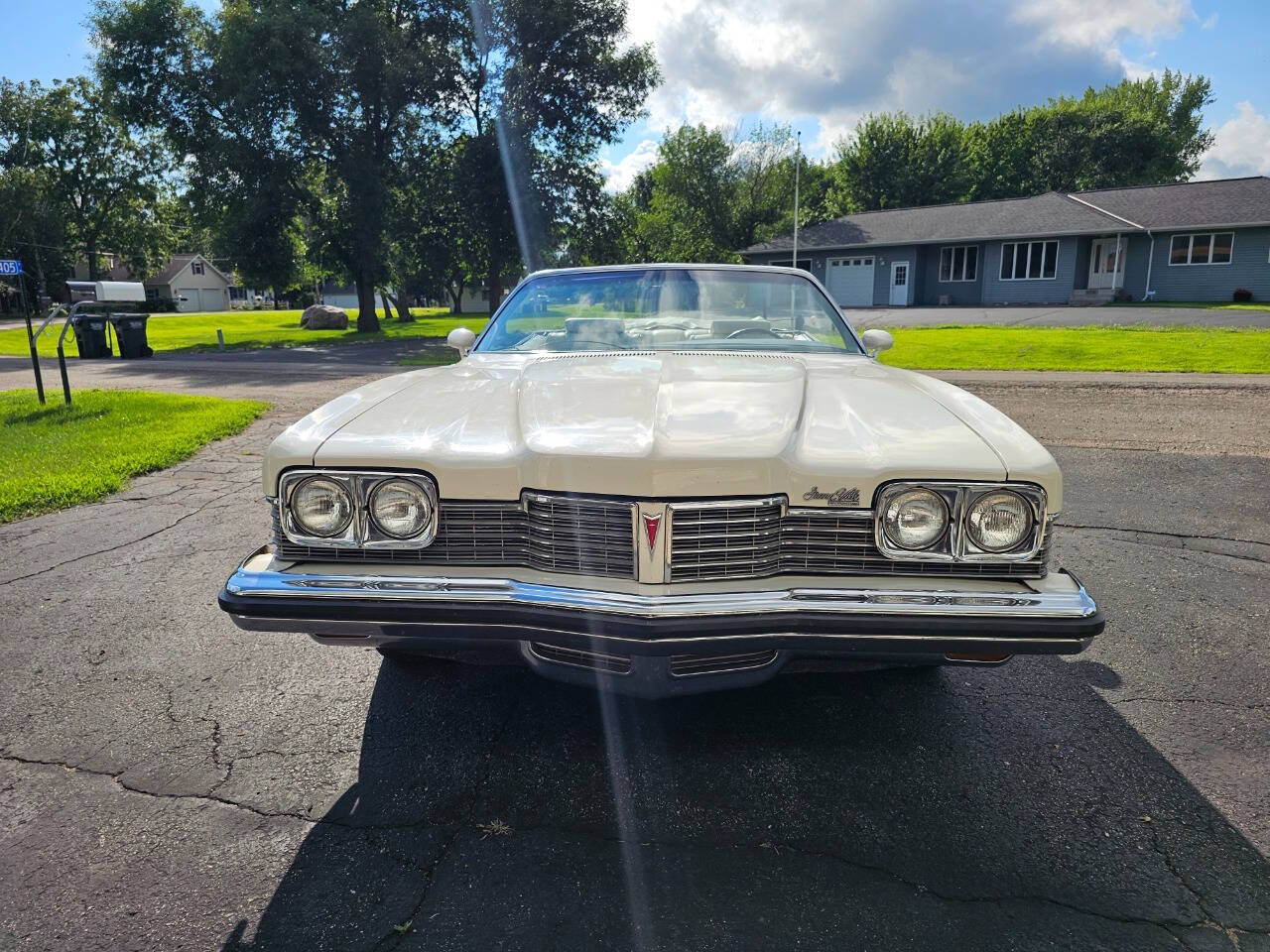 1973 Pontiac Grand Ville 132