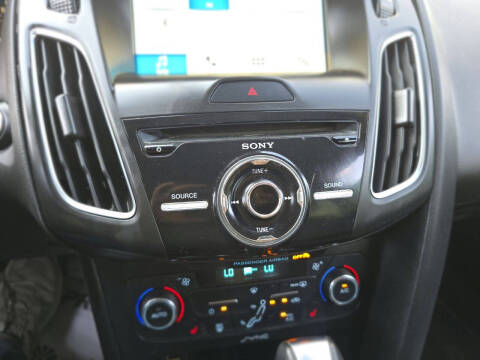 2017 Ford Focus Titanium
