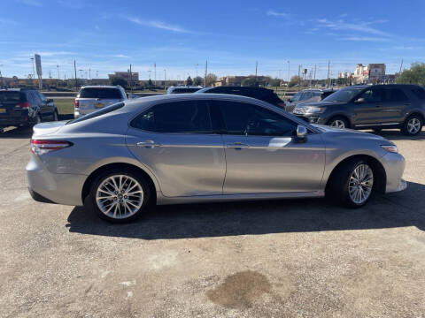 2019 Toyota Camry XLE