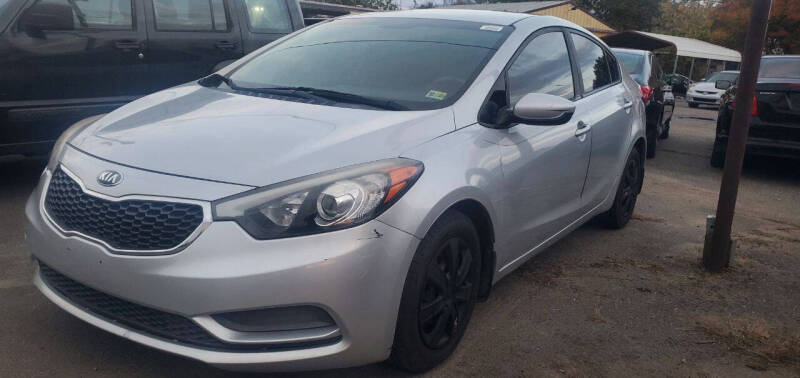 2016 Kia Forte for sale at AUTO NETWORK LLC in Petersburg VA