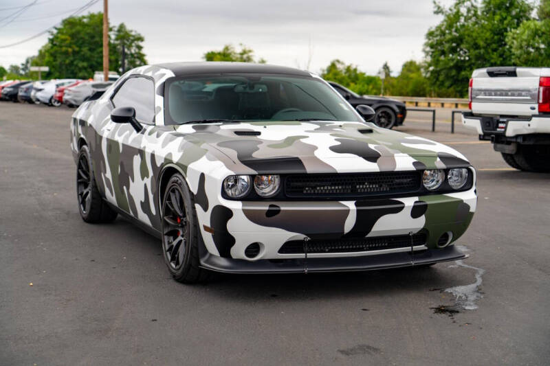 2014 Dodge Challenger SRT8 Core