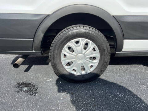 2023 Ford Transit 350 XLT