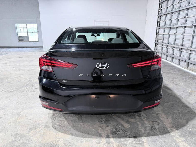 2019 Hyundai Elantra
