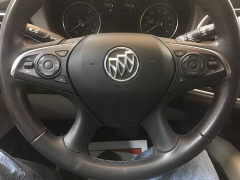 2018 Buick Enclave Essence