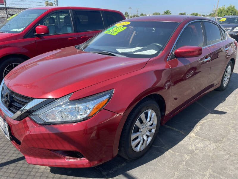 2016 Nissan Altima for sale at Neri's Auto Sales in Sanger CA