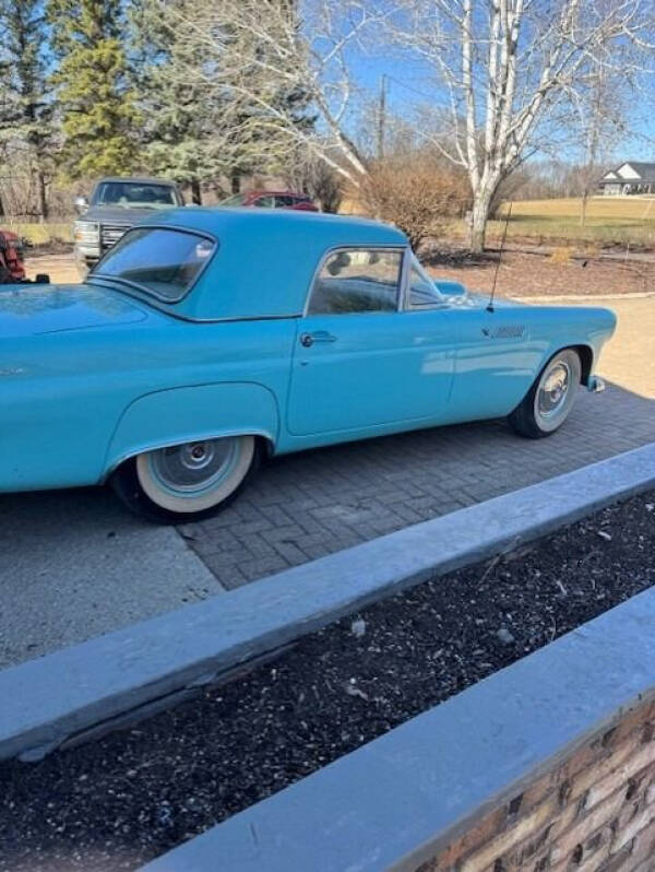 1955 Ford Thunderbird