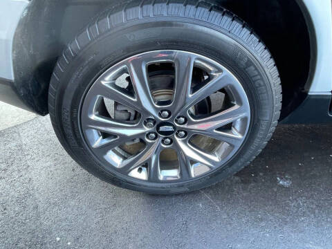 2015 Cadillac SRX Performance Collection