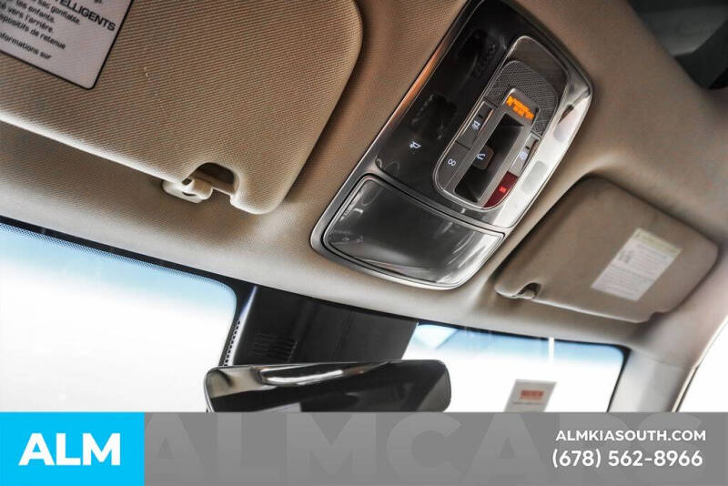 2023 Genesis GV70 2.5T Standard