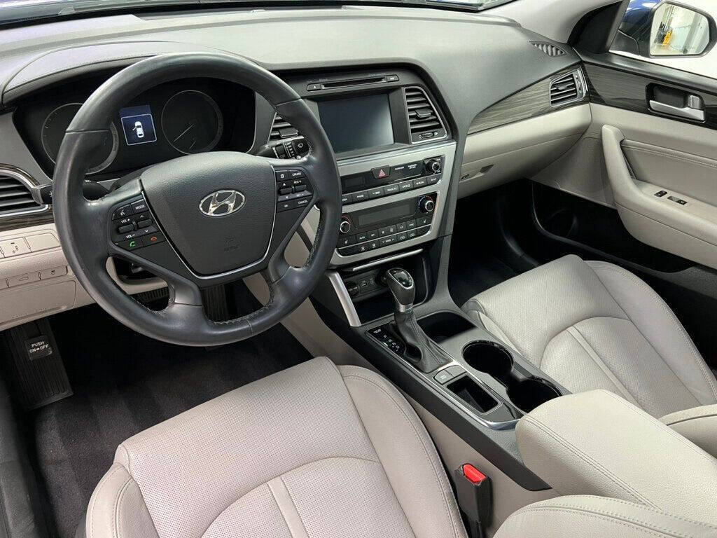 2017 Hyundai SONATA for sale at Conway Imports in   Streamwood, IL