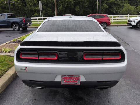 2023 Dodge Challenger SXT
