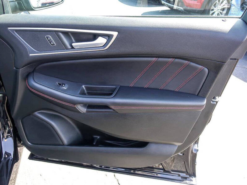 2023 Ford Edge ST-Line