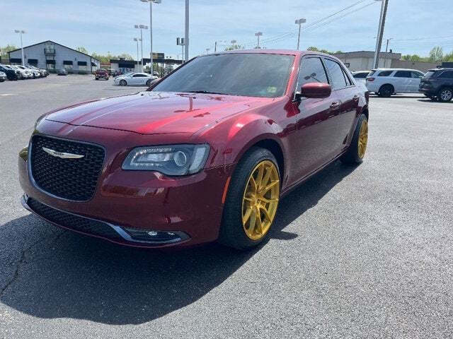 2020 Chrysler 300 6