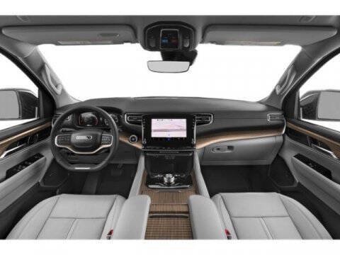 2025 Jeep Wagoneer L Carbide