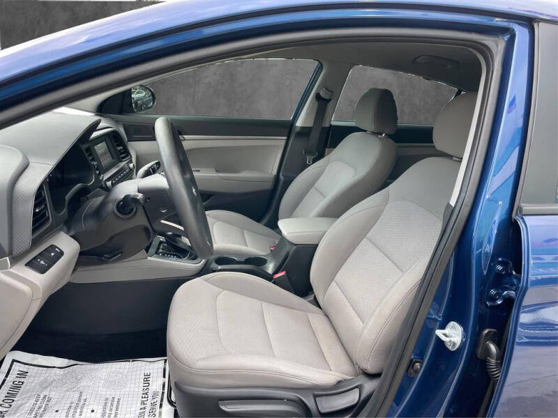 2020 Hyundai Elantra