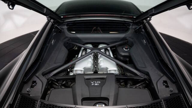 2023 Audi R8 5.2 V10 performance