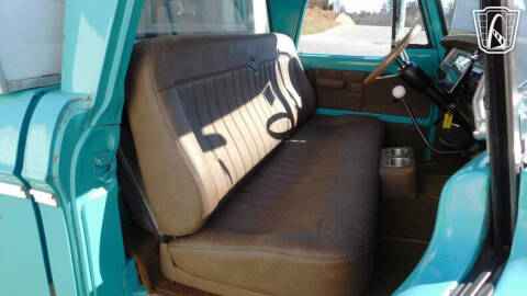 1969 Dodge D200 Pickup