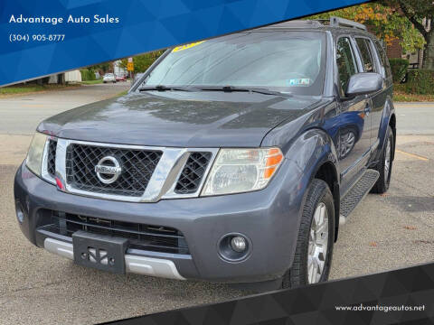 2012 Nissan Pathfinder LE