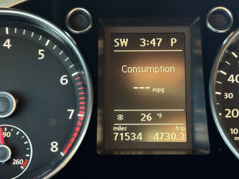 2011 Volkswagen CC Lux Plus