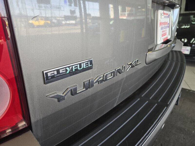 2012 GMC Yukon XL SLT