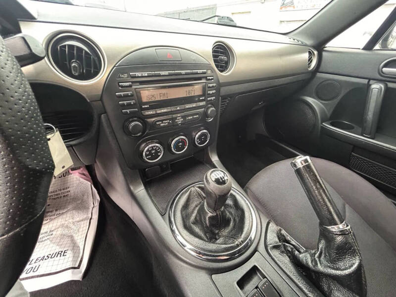 2011 Mazda MX-5 Miata Touring