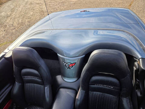 2004 Chevrolet Corvette