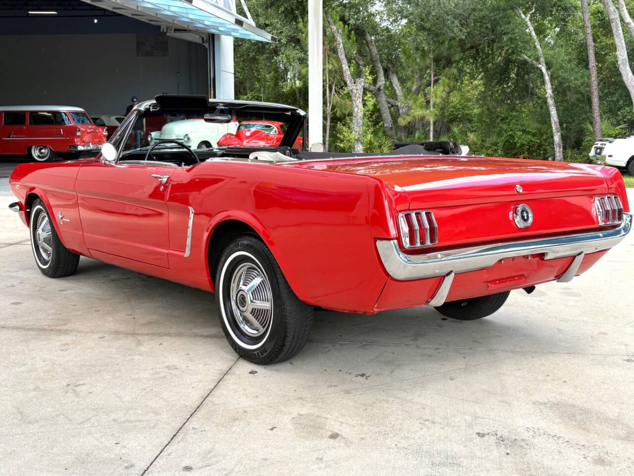 1965 Ford Mustang 10