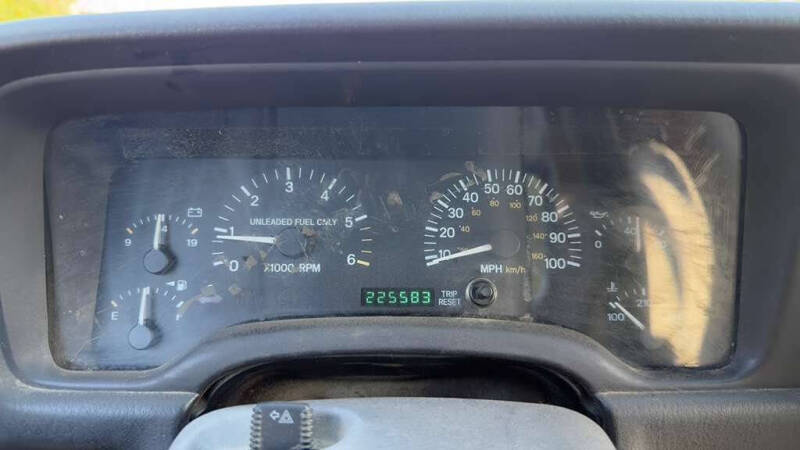 1999 Jeep Cherokee Sport
