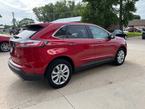 2022 Ford Edge Titanium