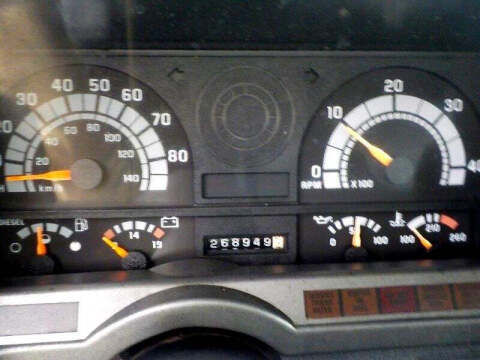 2001 Chevrolet C7500