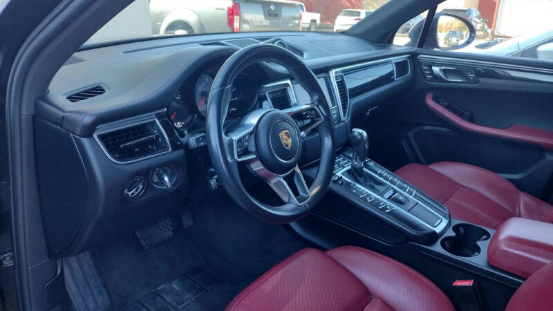 2016 Porsche Macan S