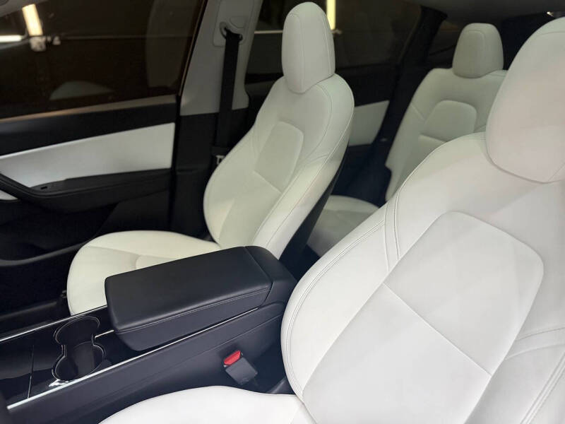 2020 Tesla Model Y Performance