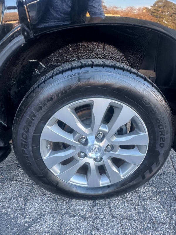 2010 Toyota Sequoia Limited