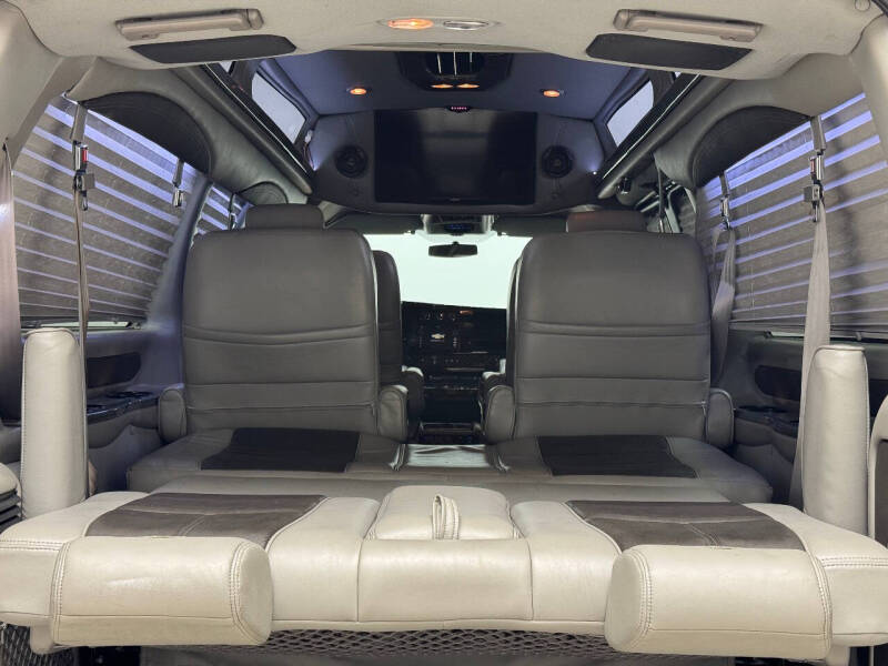 2017 Chevrolet Express 2500