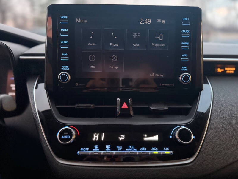 2022 Toyota Corolla LE