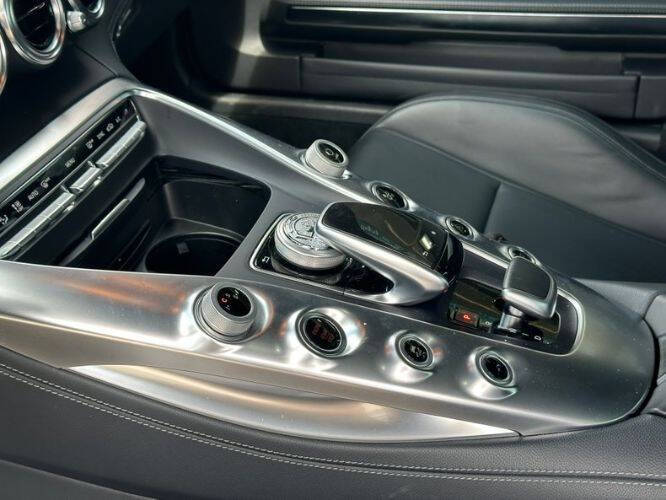 2017 Mercedes-Benz AMG GT