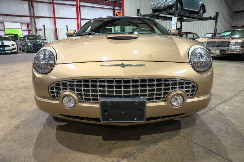2005 Ford Thunderbird Deluxe