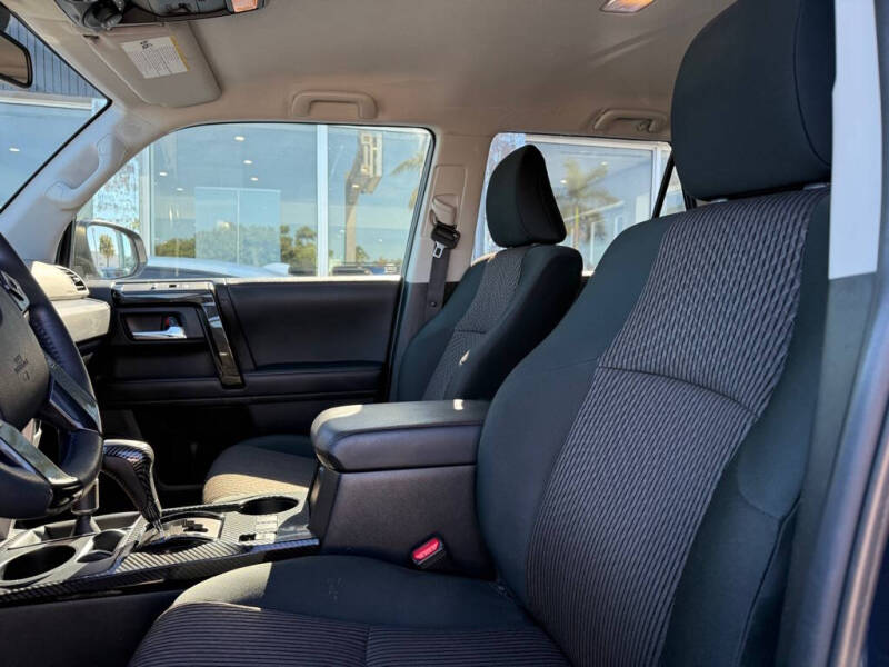 2023 Toyota 4Runner TRD Off-Road