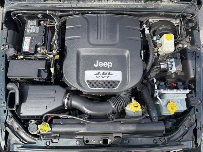 2012 Jeep Wrangler Sahara