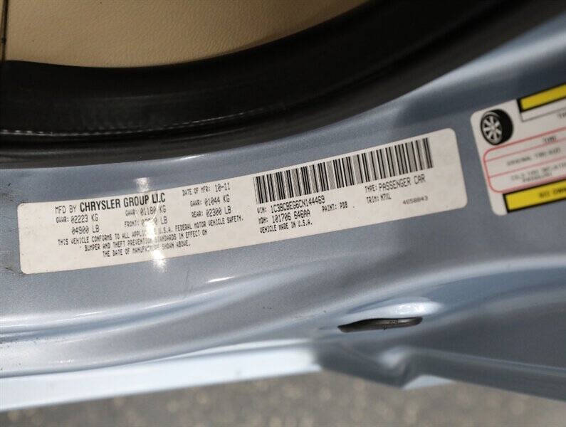 2012 Chrysler 200 Touring