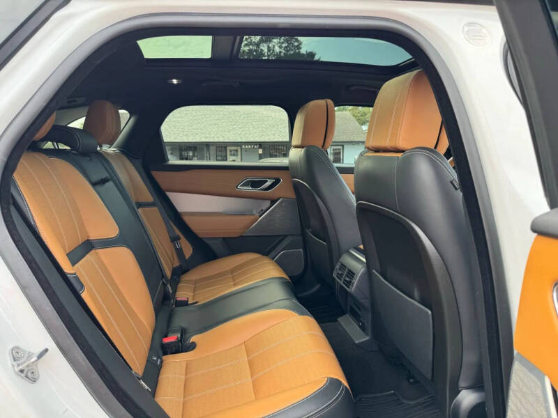 2019 Land Rover Range Rover Velar P250 R-Dynamic SE