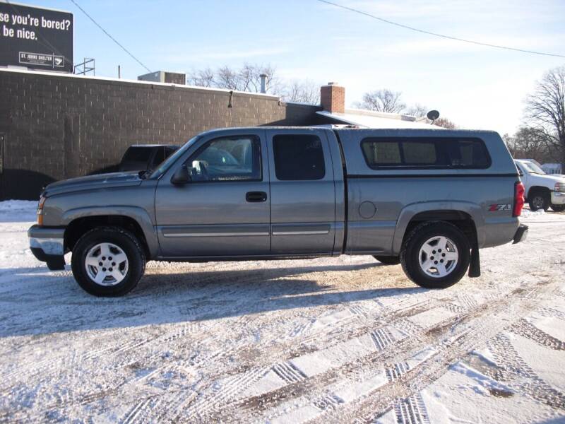 2006 Chevrolet Silverado 1500 for sale at 1st Choice Auto Inc in Green Bay WI